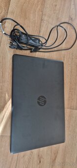 HP 17,3" notebook – 4 GB RAM / 1TB / AMD Athlon / Windows 1 - 4