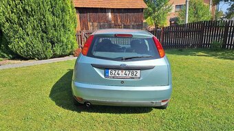 Ford Focus 1.6 (74 kW), hatchback, r. v. 2001 - 4