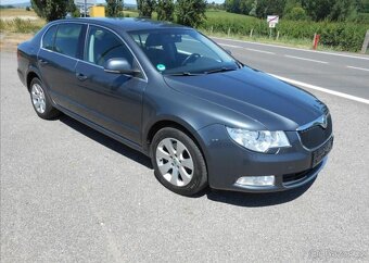 Škoda Superb 1,8 TSI 118 kW DIGIKLIMA benzín - 4