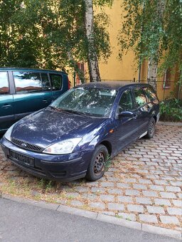 Ford Focus 1.6 díly - 4
