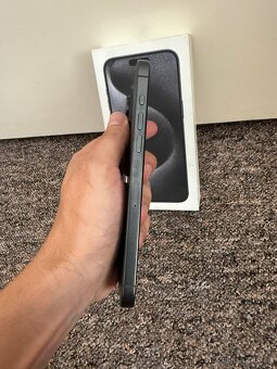 Apple iPhone 15 Pro Max 256gb. TOP stav, zaruka do 2/26. - 4
