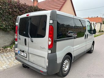 Renault Trafic Passenger 2009 2.0Dci 84 kW 9 míst - 4