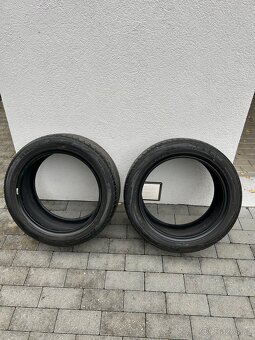 Pneu 215/45 R16 - 4
