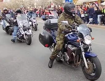 Suzuki GSF 1200 Bandit - 4