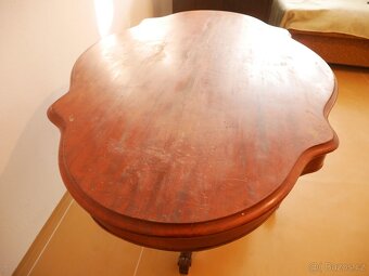 Starožitný oválný stůl z 19. století, bohaté řezby, 140x80cm - 4
