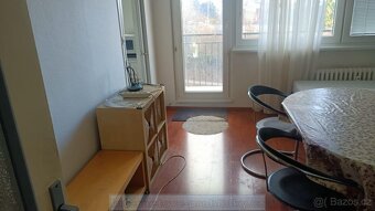 Lůžko v pokoji s balkónem P5 Hlubočepy, ul. Geologická DK000 - 4