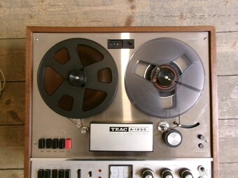CÍVKOVÝ MAGNETOFON TEAC - A 1200 - 4