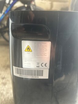 Prodám odvlhčovač Cecotec - 4