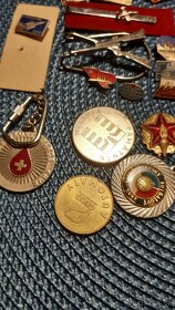 Ruské a hasičské odznaky - 4