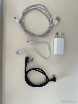 Iphone SE2020-super stav - 4