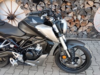 HONDA CB 125 R Neo Sports Café - 4