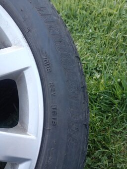 Pneu 225/45r17 - 4