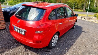 Renault Clio combi r.v 2010 ZAMLUVENO - 4
