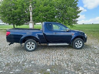 Mitsubishi L200 - 4
