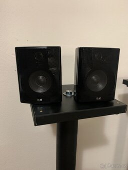Elac Scarlet - 4