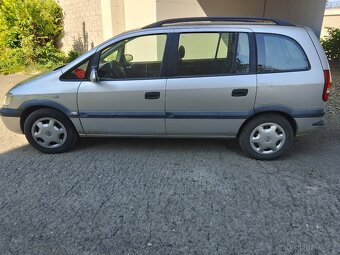 Prodám auto značky Opel Zafira 1.6 - 4