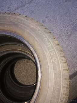 195 /70R15c - 4