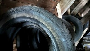 Pneu Dunlop 185/55 r15 - 4