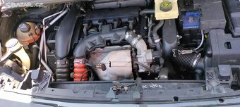 Peugeot 5008 FL, 5FV. 115kw, barva KTP - 4