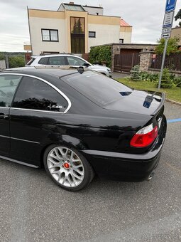 BMW E46 330ci Exclusive edition Manuál - 4