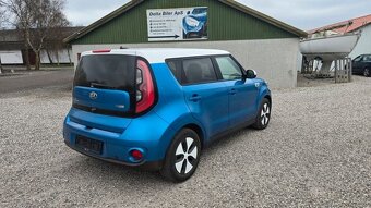 Kia Soul EV - 4