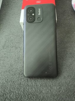 Prodám 3 mobily Xiaomi Redmi 2 x 13C + Redmi 14C - 4