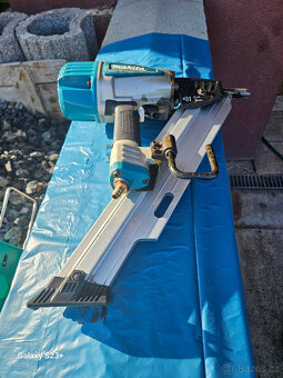 HŘEBÍKOVAČKA MAKITA AN 943 - 4