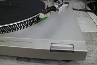 Gramofon Technics SL-D2 - 4