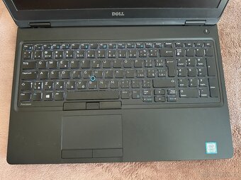 Dell Precision 3520 – i7, 16 GB RAM, SSD, nová baterie – per - 4