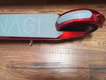 Elektro koloběžka Unagi super cena 500w 12kg - 4