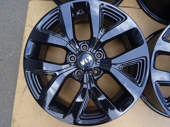 Alu disky černé origo Kia 17", 5x114.3 , ET 40, šířka 6,5J - 4