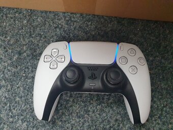 PlayStation 5 slim Digital Edition 1TB v záruce do 12/2025 - 4