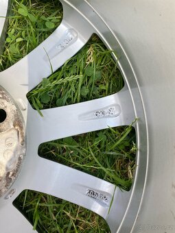 ALU DISK VW Dijon - 5G0601025BF 17" 5X112 ET48 - 4