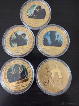 Prodám kovové dekorační mince s motivem Harryho Pottera - 4