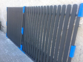 BRÁNA  DVOUKŘÍDLÁ  VRATA - 4