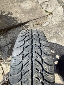 Zimní pneu i s disky. 175/65R14 - 4