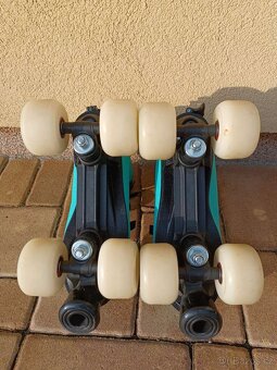 Dívčí kolečkové, trekové brusle CHAYA vel. 35-38 - 4