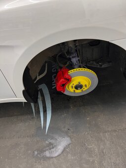 Prodám Hyundai i40 Combi 1.7 CRDi - 4