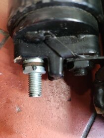 Novy starter Bosch na Mercedes-Benz W123 a jine - 4