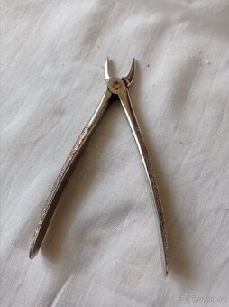 Retro zubařské náčiní - 4