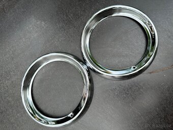 Škoda 1000MB Rámečky světlometů - 4