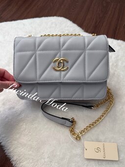 Úžasná crossbody kabelka - 4