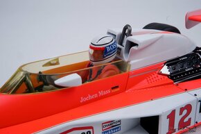 McLaren M23 - Jochen Mass (1976), VC Nemecka, 1:18 MCG - 4