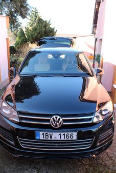 Volkswagen Touareg 4.2 TDI R-line V8 - 4