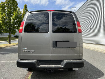 Chevrolet Express 6.0 V8, 1.majitel, 8 míst, 41 000 km - 4