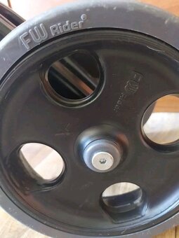 Funny wheels - 4