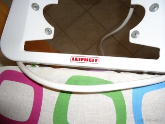 Leifheit žehlicí prkno Classic M Compact Plus - 4