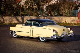 Cadillac Coupé DeVille - 4
