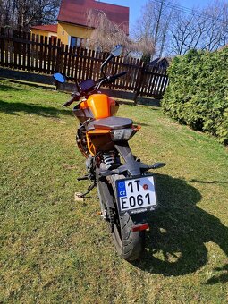 KTM 390 Duke - 4