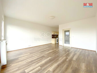 Pronájem bytu 1+kk, 38 m², Lovosice, ul. Osvoboditelů - 4